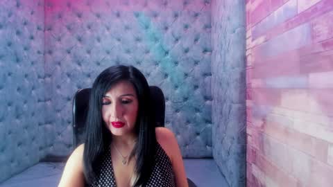 agatha_leon_ online show from March 2026 07:52:02 PM
