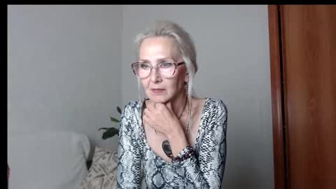 Snapshot of agatha_moore_ chatting on September 2025 02:19:01 PM Agatha online show from September 2025 02:19:01 PM