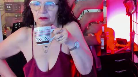 agatha ross online show from February 2026 11:03:01 AM