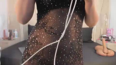 Snapshot of agatha_steel20 chatting on July 2026 07:28:01 PM Agatha Steel online show from July 2026 07:28:01 PM