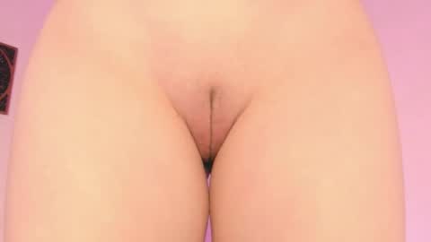 Camila     2 online show from September 2025 11:10:02 PM