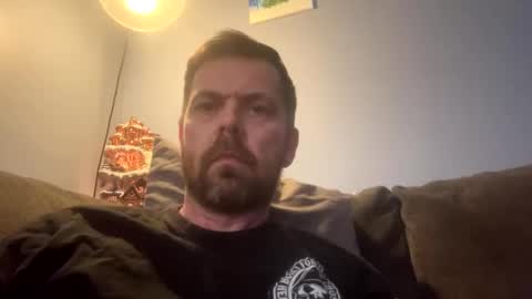 Snapshot of agedsmoothly chatting on December 2024 12:45:01 PM agedsmoothly online show from December 2024 12:45:01 PM