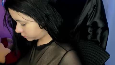  ines  online show from October 2025 02:16:01 PM