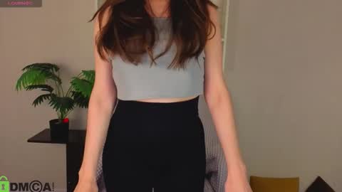 Snapshot of agnes_wells chatting on February 2026 09:27:01 AM agnes wells online show from February 2026 09:27:01 AM