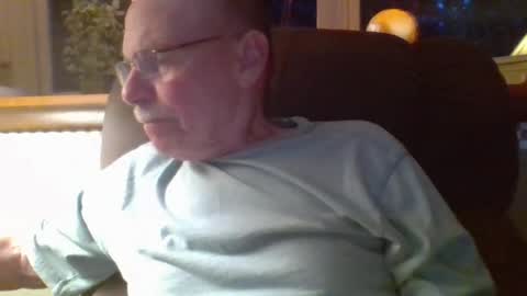 aguynrkfrd online show from June 2026 09:46:02 AM