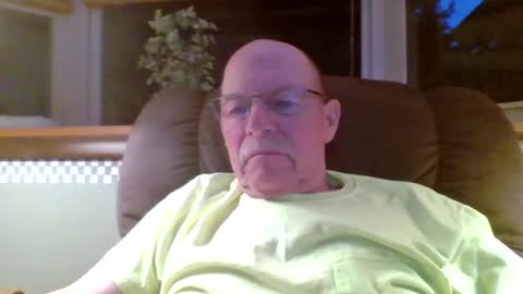 aguynrkfrd online show from July 2026 10:02:02 AM