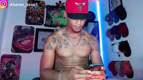 Aharon  Zamora online show from January 2025 10:56:01 AM