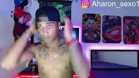Aharon  Zamora online show from March 2025 07:05:02 AM