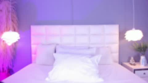 AHINOA online show from April 2026 11:42:02 AM