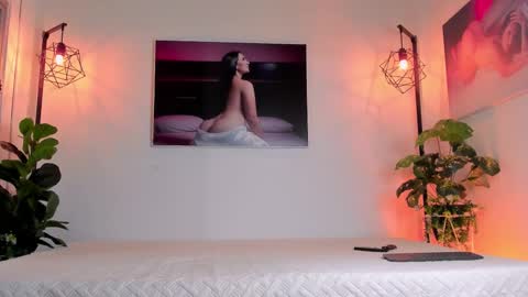 Snapshot of ahinovi_ chatting on February 2026 11:54:01 PM Ahinovi online show from February 2026 11:54:01 PM