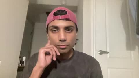 Dylan online show from April 2026 05:19:02 AM