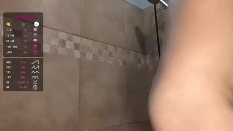 Snapshot of aholevibe chatting on March 2026 11:22:02 PM Jay online show from March 2026 11:22:02 PM