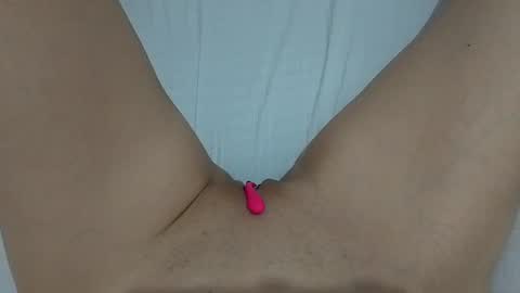 Snapshot of ahsexi chatting on December 2024 04:34:01 AM Taylor online show from December 2024 04:34:01 AM