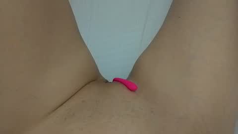 Snapshot of ahsexi chatting on December 2024 02:42:02 AM Taylor online show from December 2024 02:42:02 AM