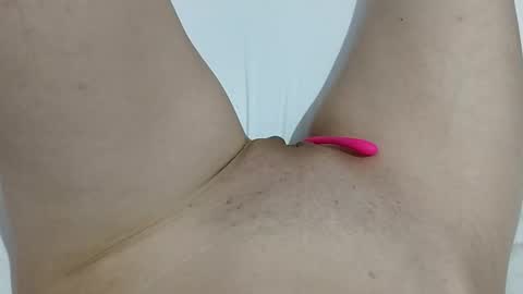 Snapshot of ahsexi chatting on March 2026 07:04:02 PM Taylor online show from March 2026 07:04:02 PM