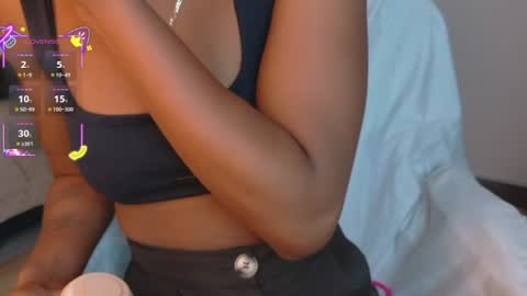 Ahvi Ebony online show from June 2026 12:52:01 PM