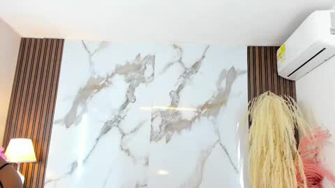 Aida  online show from February 2025 06:33:02 PM