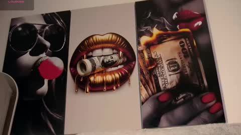 Aida  online show from November 2025 11:22:01 AM