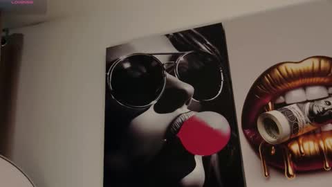 Aida  online show from December 2025 11:19:01 AM