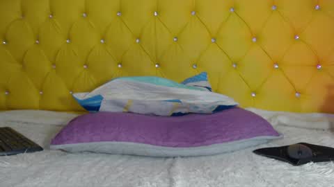 Snapshot of aidan_twink chatting on January 2025 02:07:02 AM AIDAN online show from January 2025 02:07:02 AM