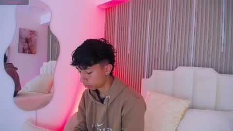 Snapshot of aiden_rivers_ chatting on March 2026 12:43:02 PM Aiden online show from March 2026 12:43:02 PM