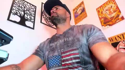 Aiden Brites online show from December 2025 05:53:01 PM