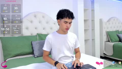 Snapshot of aiiden_15 chatting on January 2025 11:55:01 AM Aiden online show from January 2025 11:55:01 AM