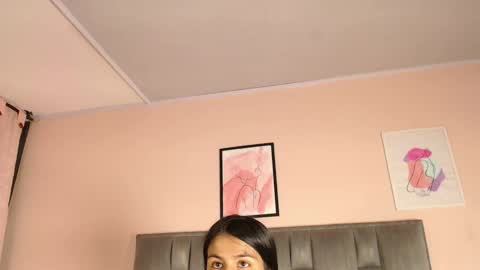 Snapshot of aiilynn_1 chatting on October 2025 11:58:02 PM Ailyn online show from October 2025 11:58:02 PM