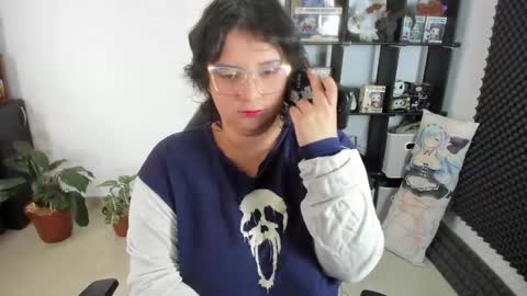 Snapshot of aikadreams chatting on January 2025 12:43:01 PM Catalina online show from January 2025 12:43:01 PM