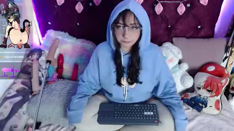 Snapshot of aiko_yagami chatting on October 2025 03:15:02 AM Aiko online show from October 2025 03:15:02 AM