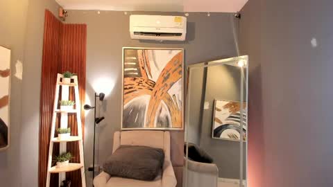 Alisson online show from May 2026 05:28:02 PM