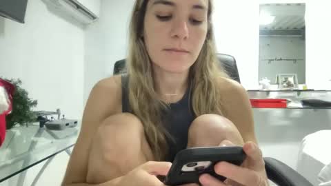 Aile online show from December 2024 09:39:02 AM