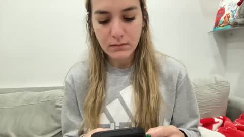 Aile online show from January 2025 01:52:01 AM