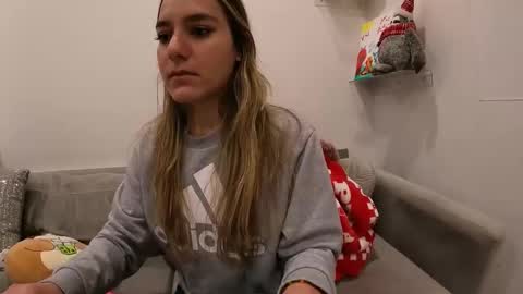 Aile online show from January 2025 05:02:01 AM