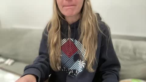 Aile online show from January 2025 10:48:01 AM