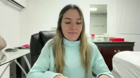 Aile online show from October 2025 03:12:02 AM