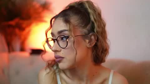  Aileen  online show from June 2026 09:03:01 PM