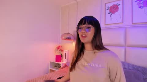 Aily Yozuko online show from May 2026 02:40:01 AM