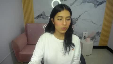 ailyn_ch1 online show from June 2026 12:38:02 PM
