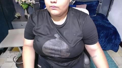 Snapshot of ailyn_rouss chatting on March 2026 01:29:02 PM Ailyn rouss online show from March 2026 01:29:02 PM