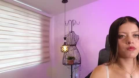 Snapshot of ailynnmiranda chatting on September 2025 11:34:02 AM ailyn online show from September 2025 11:34:02 AM