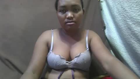 Snapshot of aimealdy chatting on October 2025 06:53:02 AM aimealdy online show from October 2025 06:53:02 AM