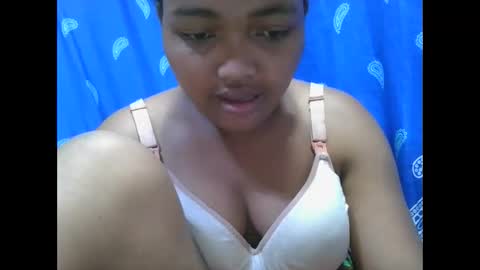 Snapshot of aimealdy chatting on October 2025 07:15:02 PM aimealdy online show from October 2025 07:15:02 PM