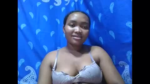 Snapshot of aimealdy chatting on November 2025 05:23:02 PM aimealdy online show from November 2025 05:23:02 PM