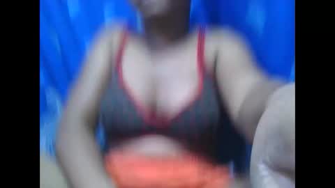 Snapshot of aimealdy chatting on November 2025 08:04:02 AM aimealdy online show from November 2025 08:04:02 AM