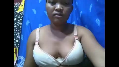 Snapshot of aimealdy chatting on November 2025 03:06:02 AM aimealdy online show from November 2025 03:06:02 AM