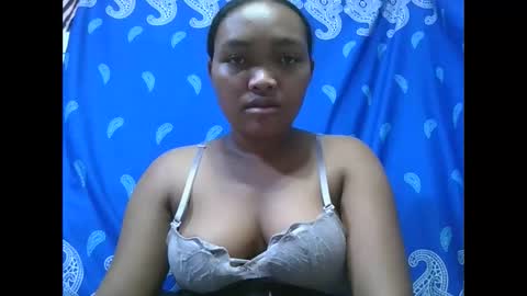 Snapshot of aimealdy chatting on December 2025 03:04:01 AM aimealdy online show from December 2025 03:04:01 AM