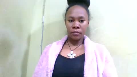 Snapshot of aimee982179 chatting on June 2026 02:34:02 AM aimee982179 online show from June 2026 02:34:02 AM