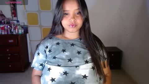 Snapshot of ainara__boobs chatting on February 2026 09:41:01 AM Liz online show from February 2026 09:41:01 AM