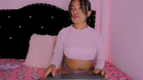 Ainhara  online show from January 2026 03:20:01 AM